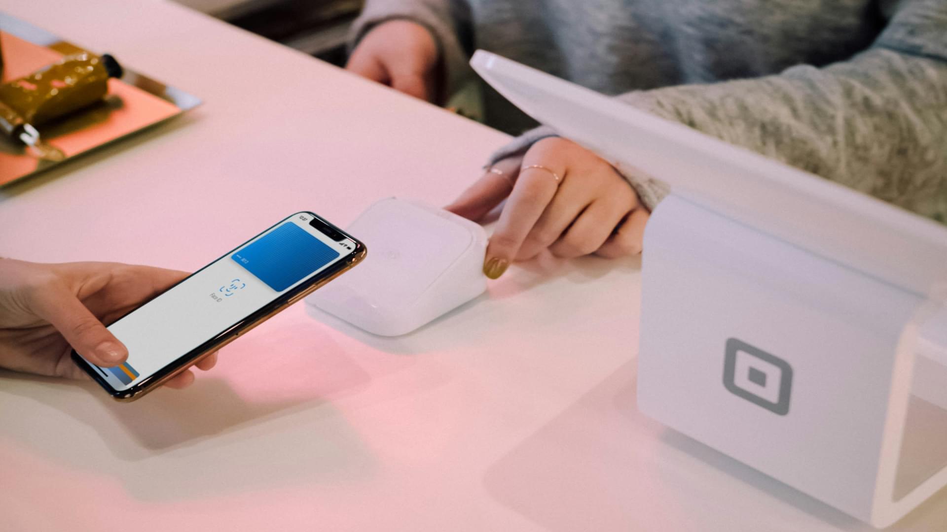 iphone contactless payment