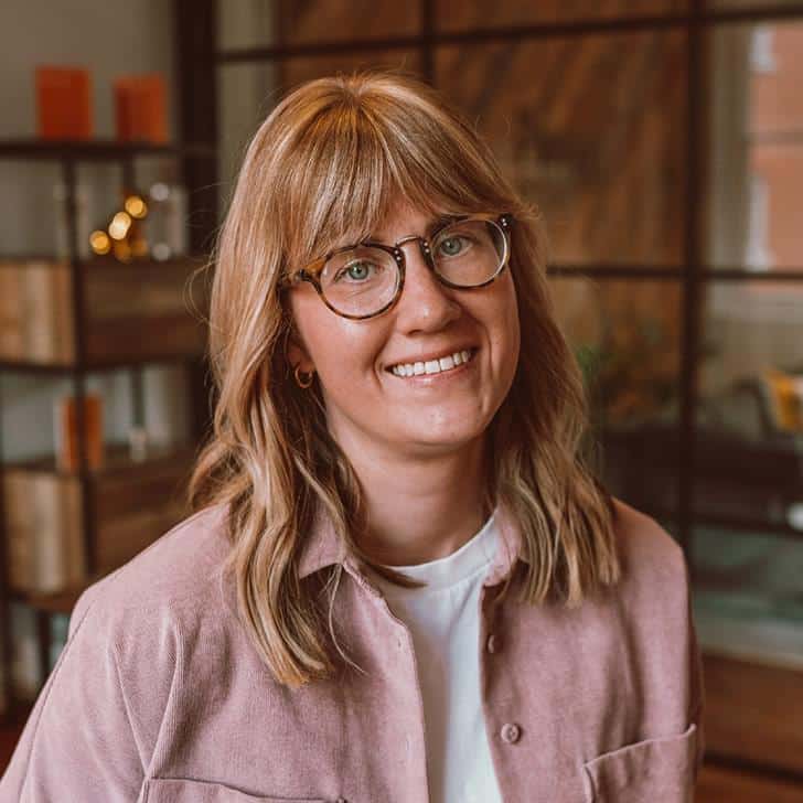Elly Knott